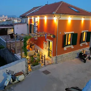 Apartment Urbi Et Orbi, Split